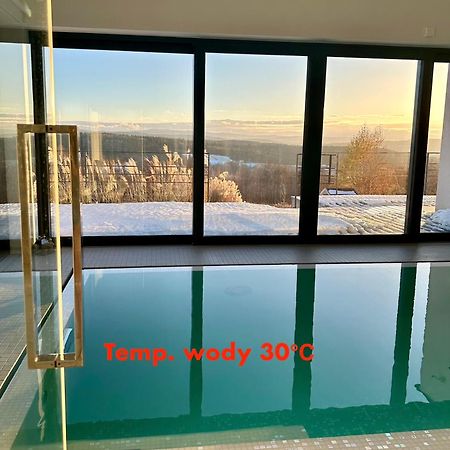 Villa Relax With Swimming Pool And Mountain View Bukow Exteriér fotografie