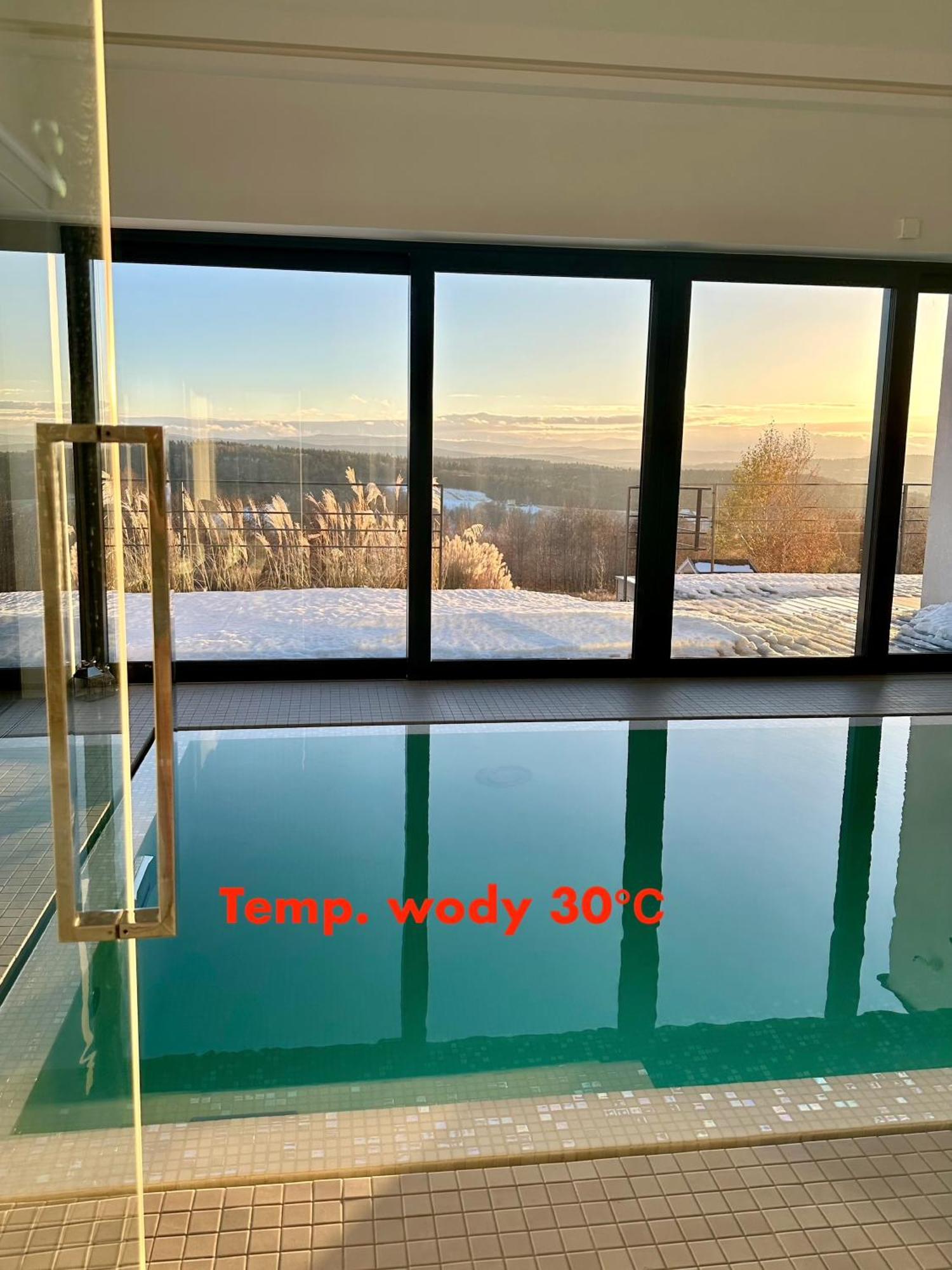 Villa Relax With Swimming Pool And Mountain View Bukow Exteriér fotografie